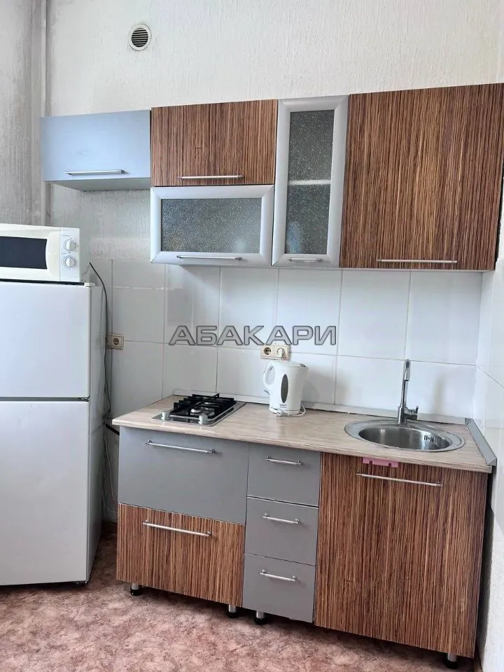 1-комнатная улица 9 Января, 23  за 35000 руб/мес фото 1