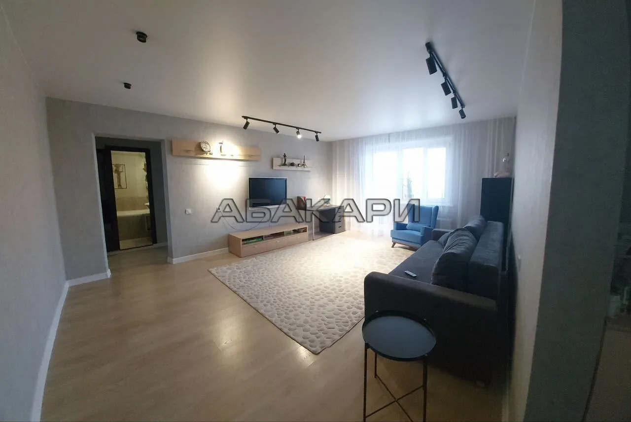 3-комнатная улица Алексеева, 113  за 48000 руб/мес фото 1