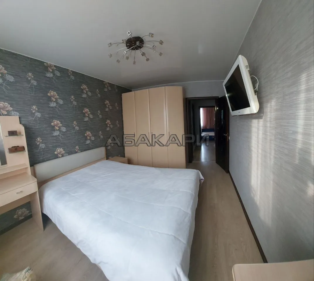 3-комнатная улица Алексеева, 113  за 48000 руб/мес фото 9