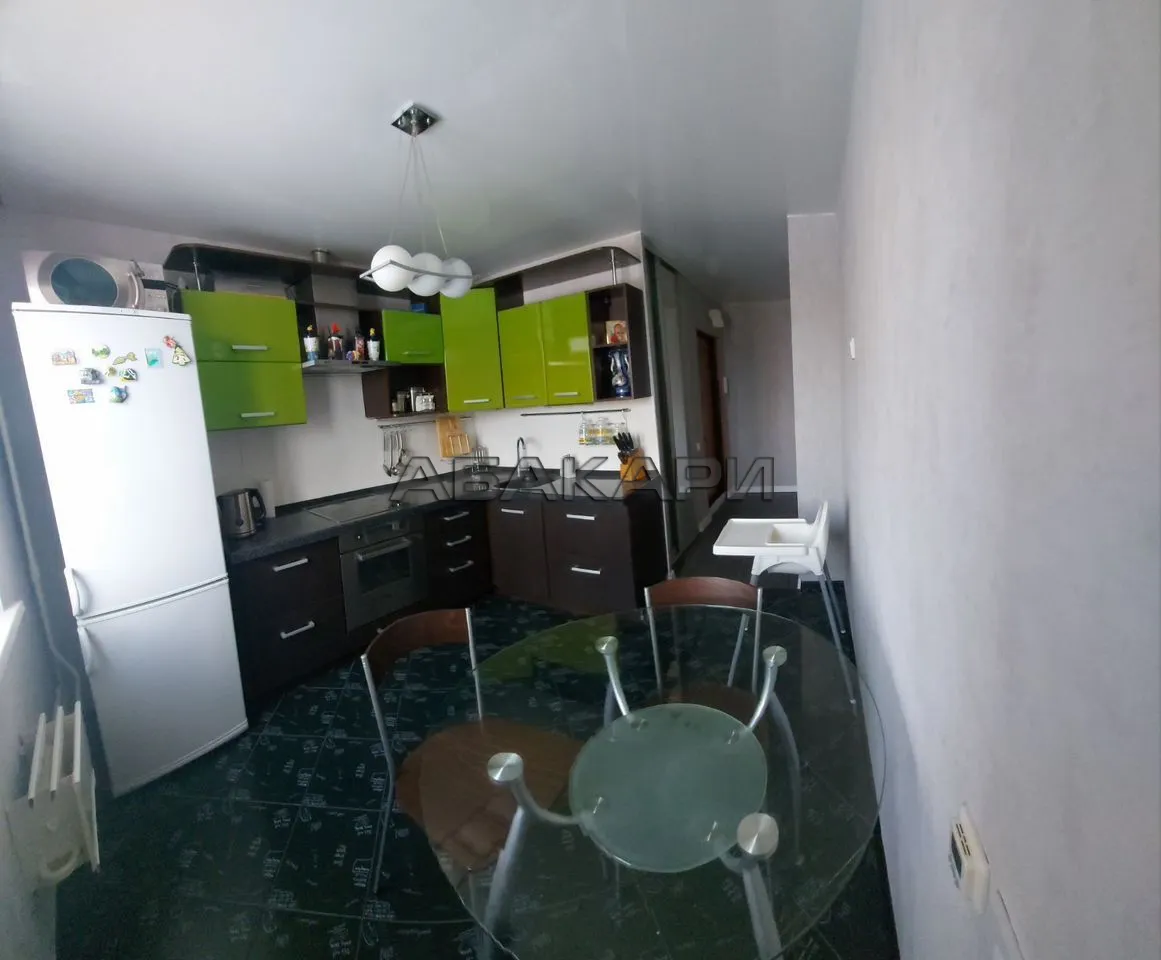 3-комнатная улица Алексеева, 113  за 48000 руб/мес фото 2