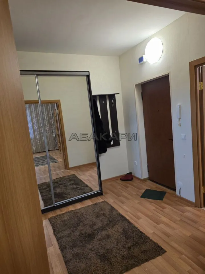 1-комнатная улица 78-й Добровольческой Бригады, 28 за 35000 руб/мес фото 1 1-комнатная улица 78-й Добровольческой Бригады, 28 за 35000 руб/мес фото 1