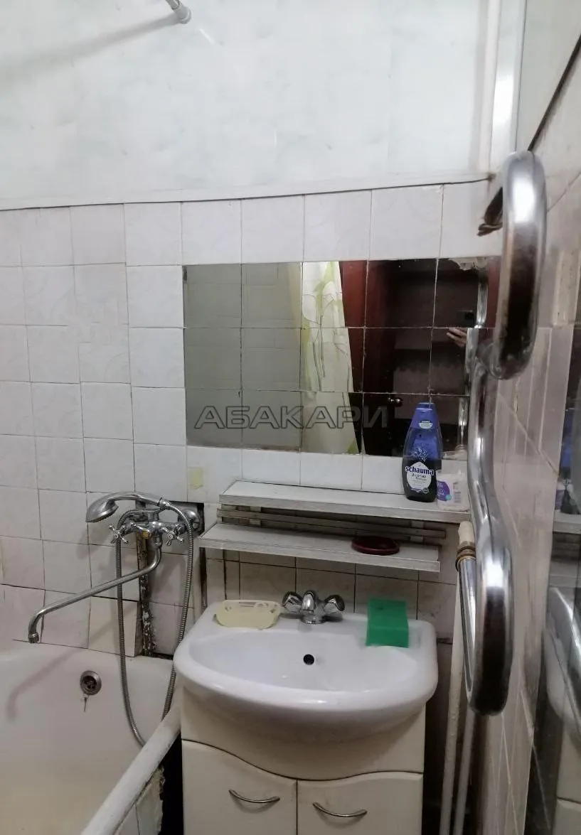 4-комнатная улица Красной Армии, 36  за 38000 руб/мес фото 10