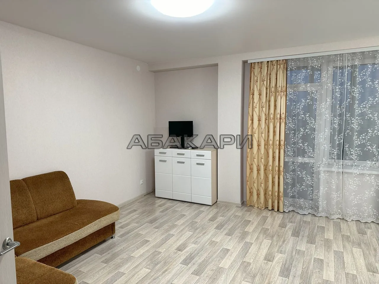 2-комнатная Взлётная улица, 7Л за 45000 руб/мес фото 3 2-комнатная Взлётная улица, 7Л за 45000 руб/мес фото 3