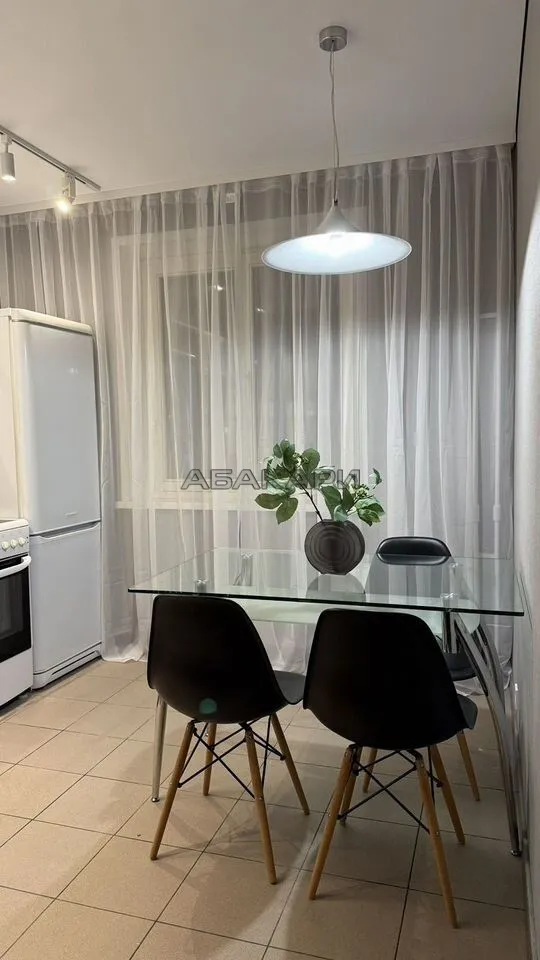 2-комнатная улица Молокова, 60  за 50000 руб/мес фото 15