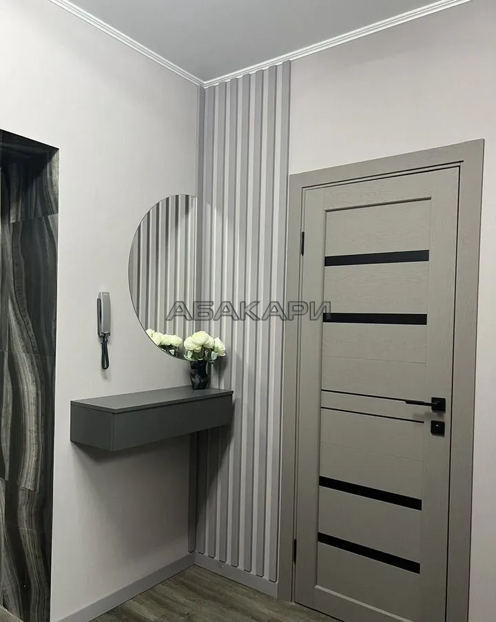 2-комнатная улица Партизана Железняка, 48В  за 70000 руб/мес фото 1