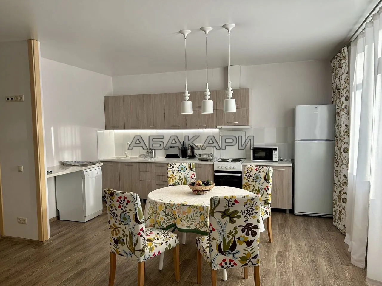 4-комнатная улица Академика Киренского, 2И  за 87000 руб/мес фото 1