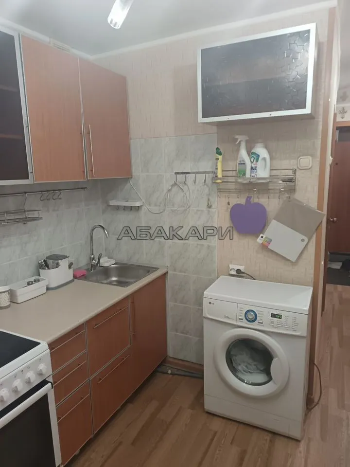 1-комнатная улица Ленина, 21 за 35000 руб/мес фото 2 1-комнатная улица Ленина, 21 за 35000 руб/мес фото 2