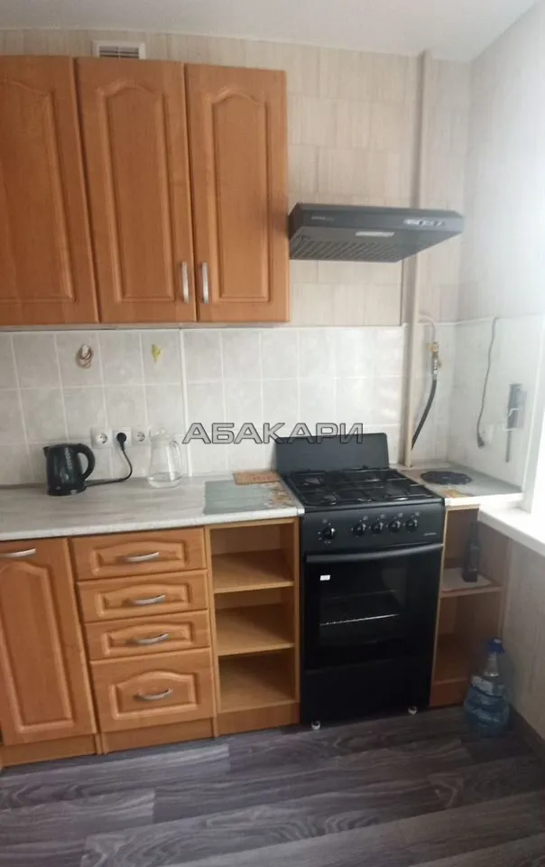 2-комнатная улица Александра Матросова, 12А  за 39000 руб/мес фото 2