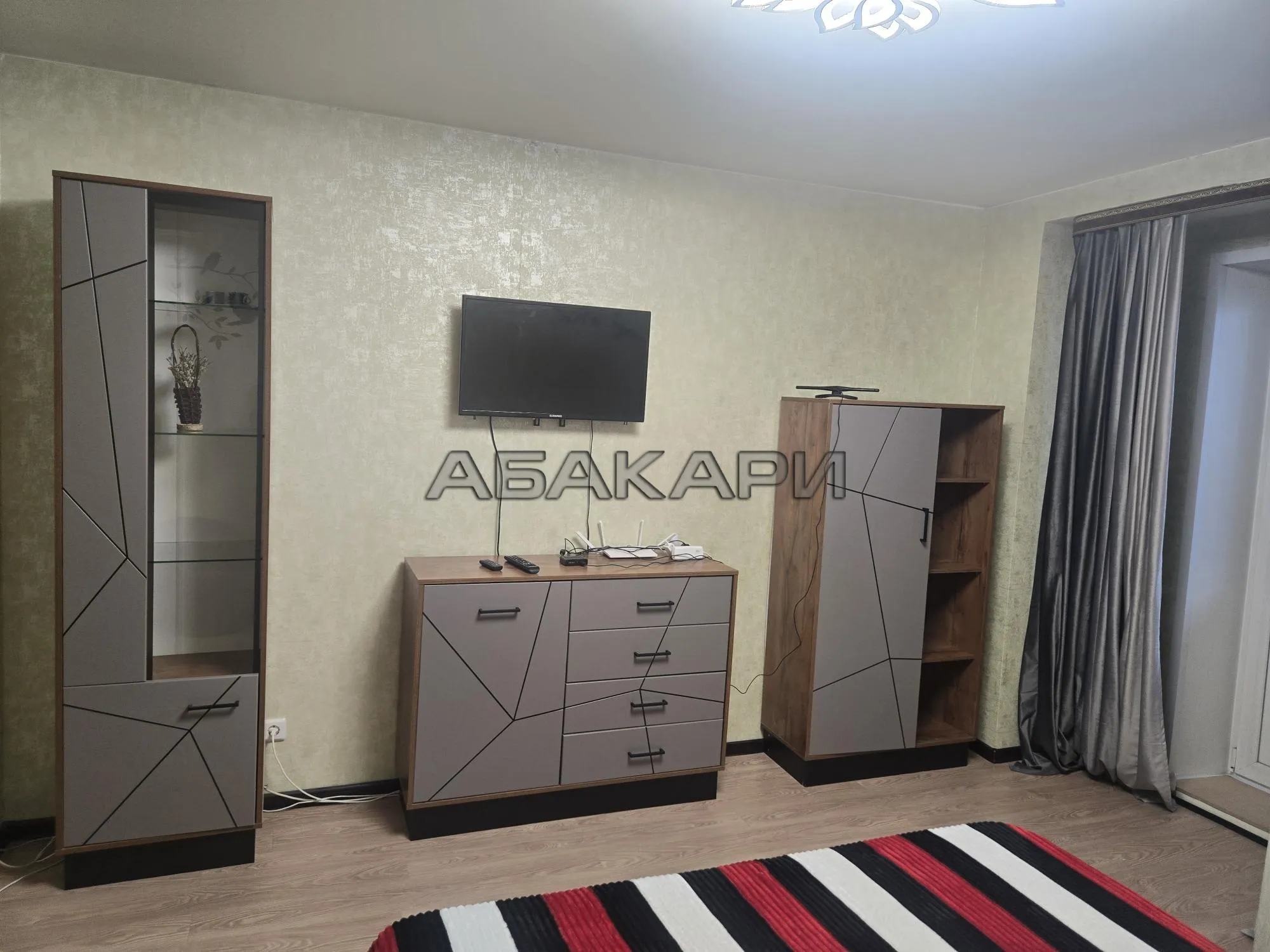 1-комнатная улица Калинина, 185  за 30000 руб/мес фото 3