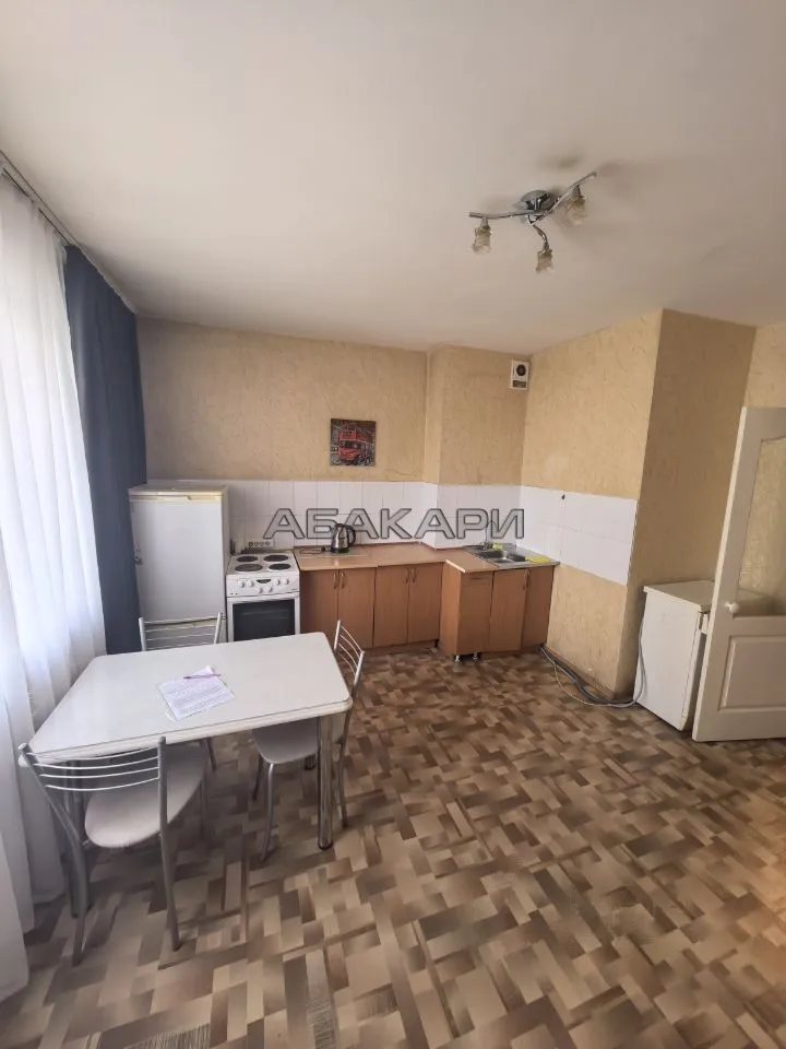 студия улица Чернышевского, 110 за 25000 руб/мес фото 1 студия улица Чернышевского, 110 за 25000 руб/мес фото 1