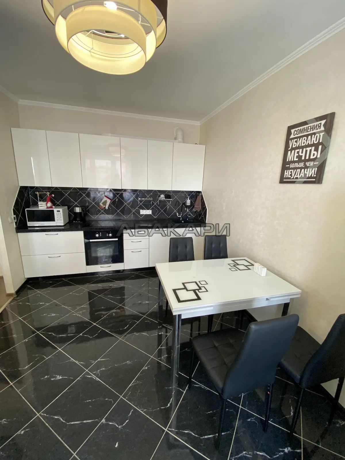 3-комнатная улица Республики, 37А  за 80000 руб/мес фото 5