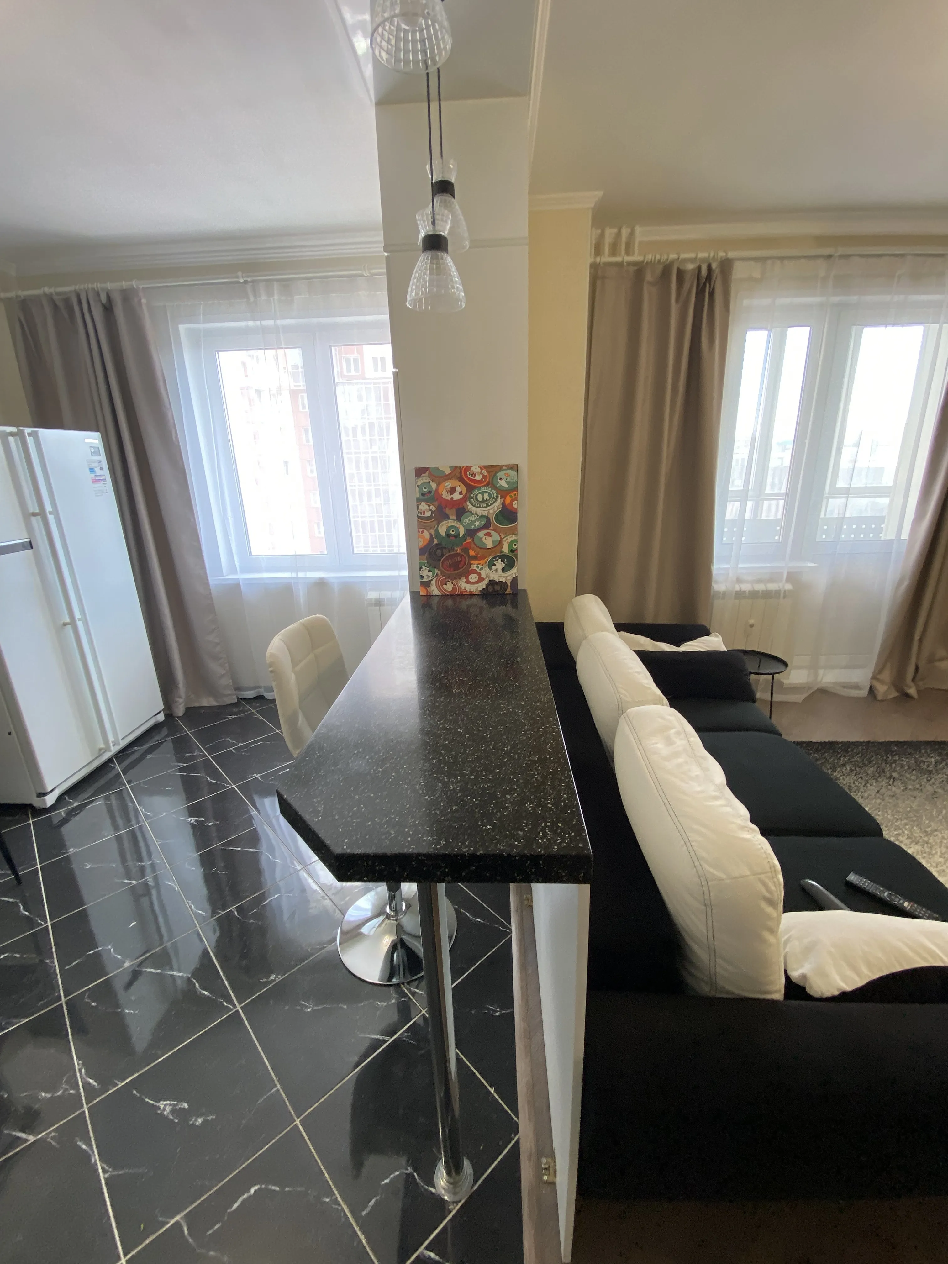 3-комнатная улица Республики, 37А  за 80000 руб/мес фото 7