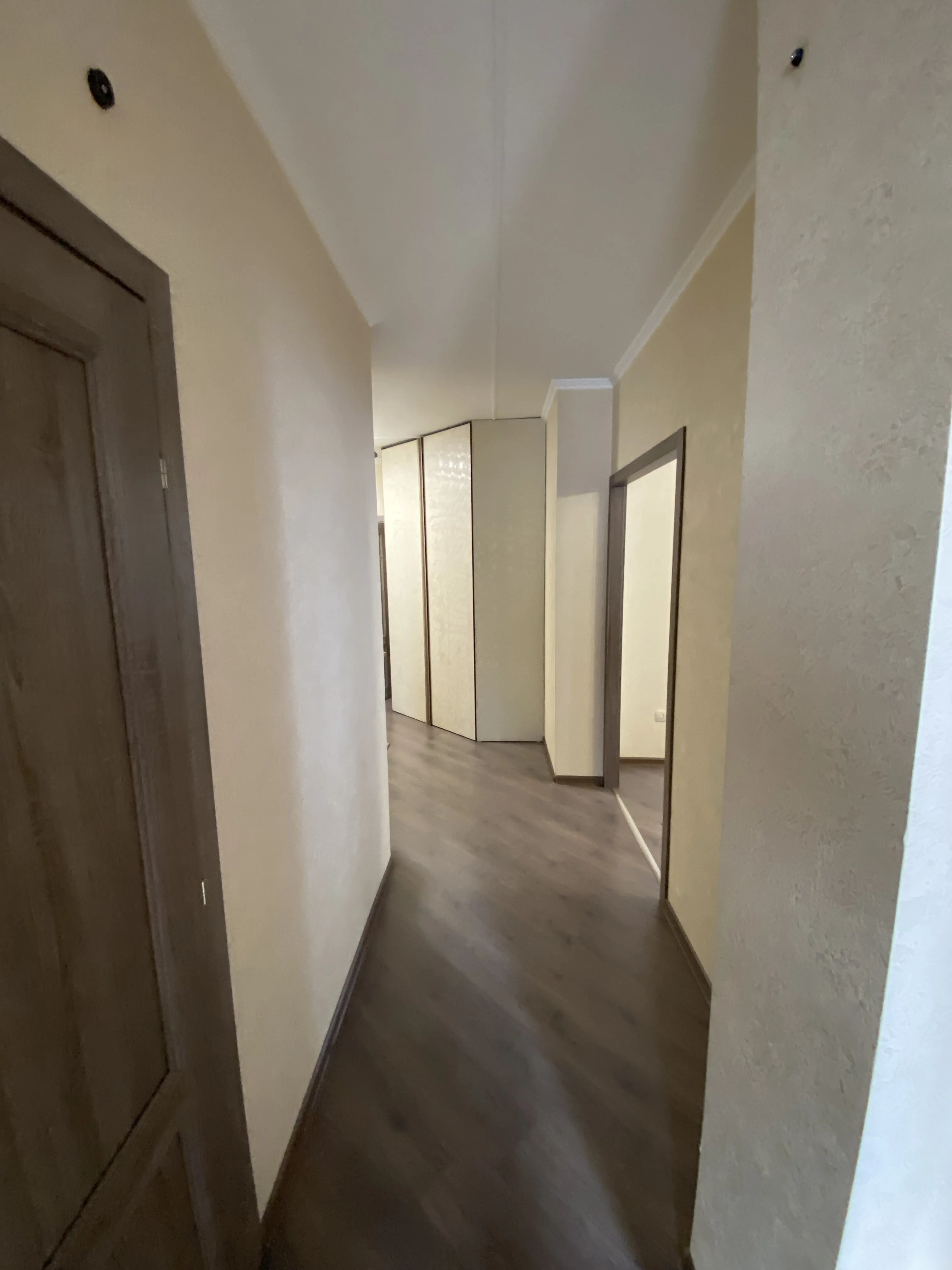 3-комнатная улица Республики, 37А  за 80000 руб/мес фото 12