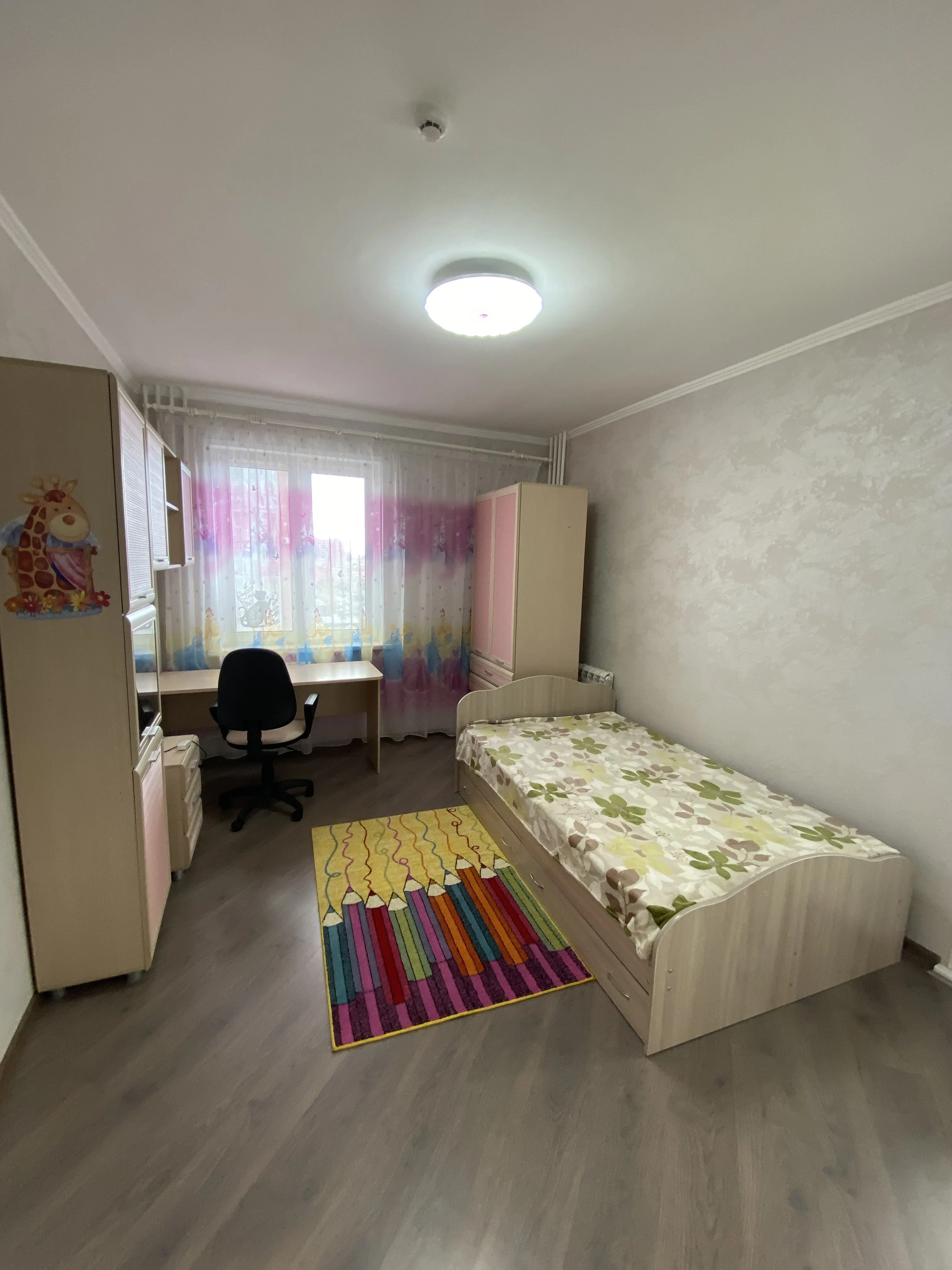 3-комнатная улица Республики, 37А  за 80000 руб/мес фото 15