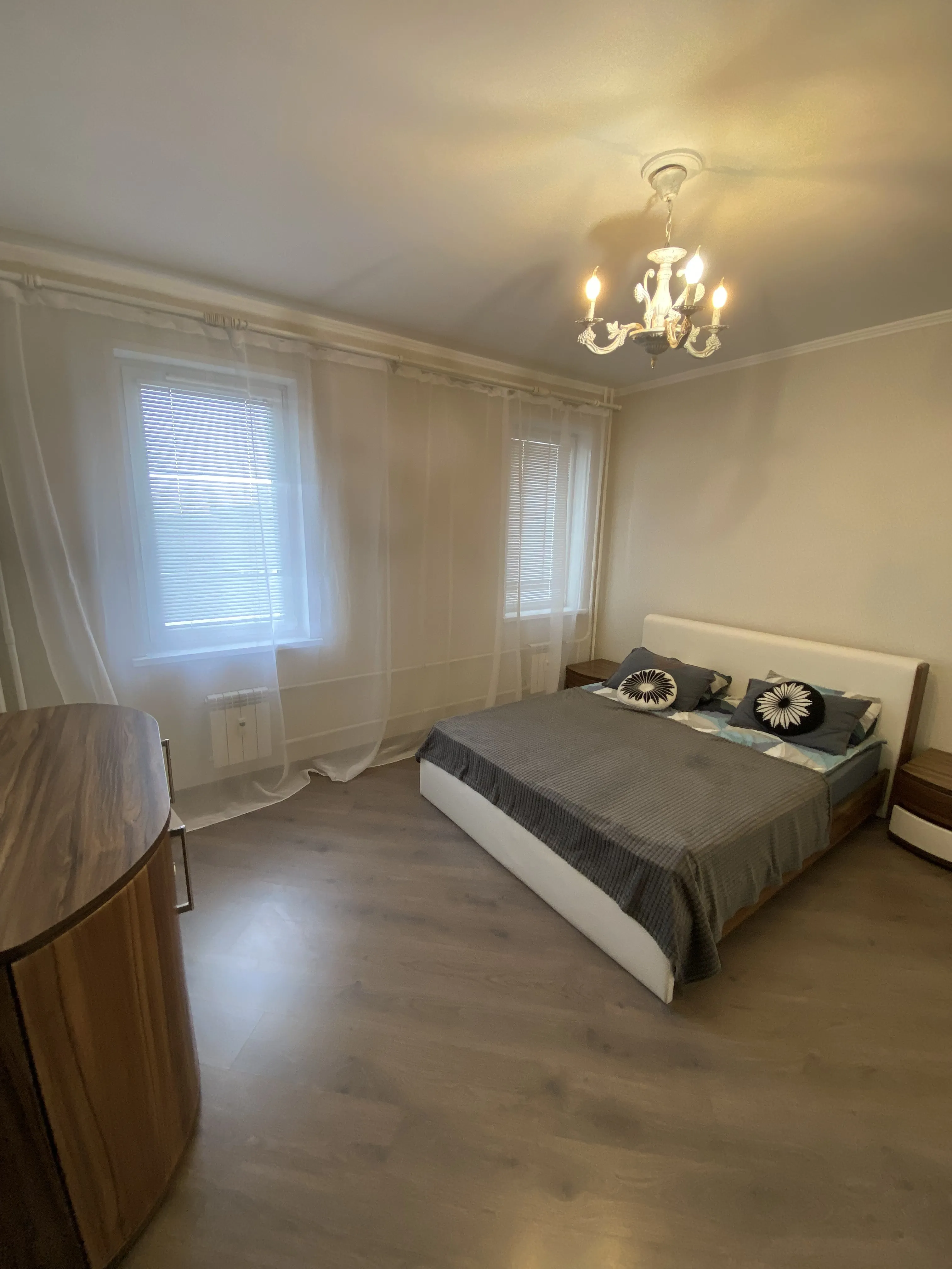 3-комнатная улица Республики, 37А  за 80000 руб/мес фото 18