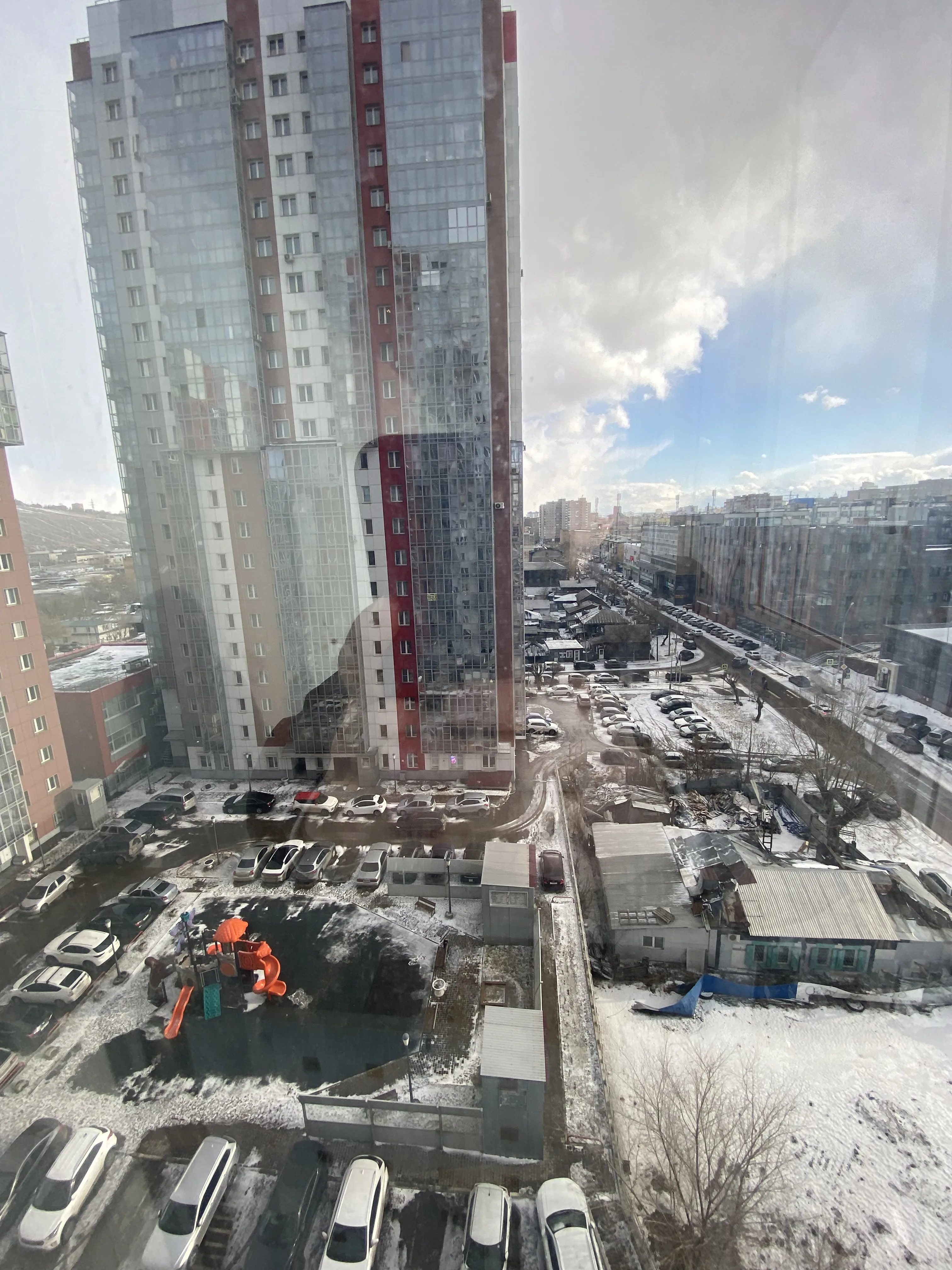 3-комнатная улица Республики, 37А  за 80000 руб/мес фото 27