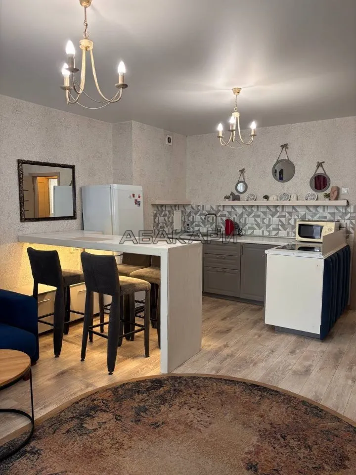 2-комнатная Апрельская улица, 6Ж  за 40000 руб/мес фото 2