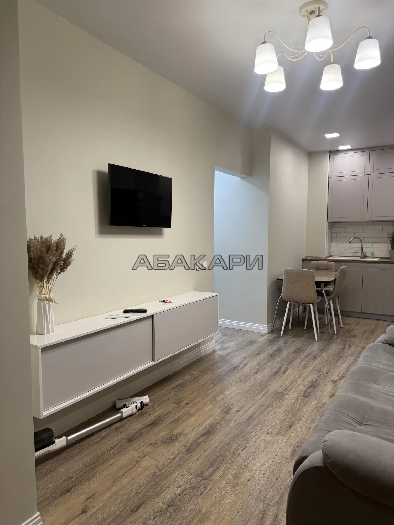 2-комнатная улица Партизана Железняка, 48Ж  за 45000 руб/мес фото 1