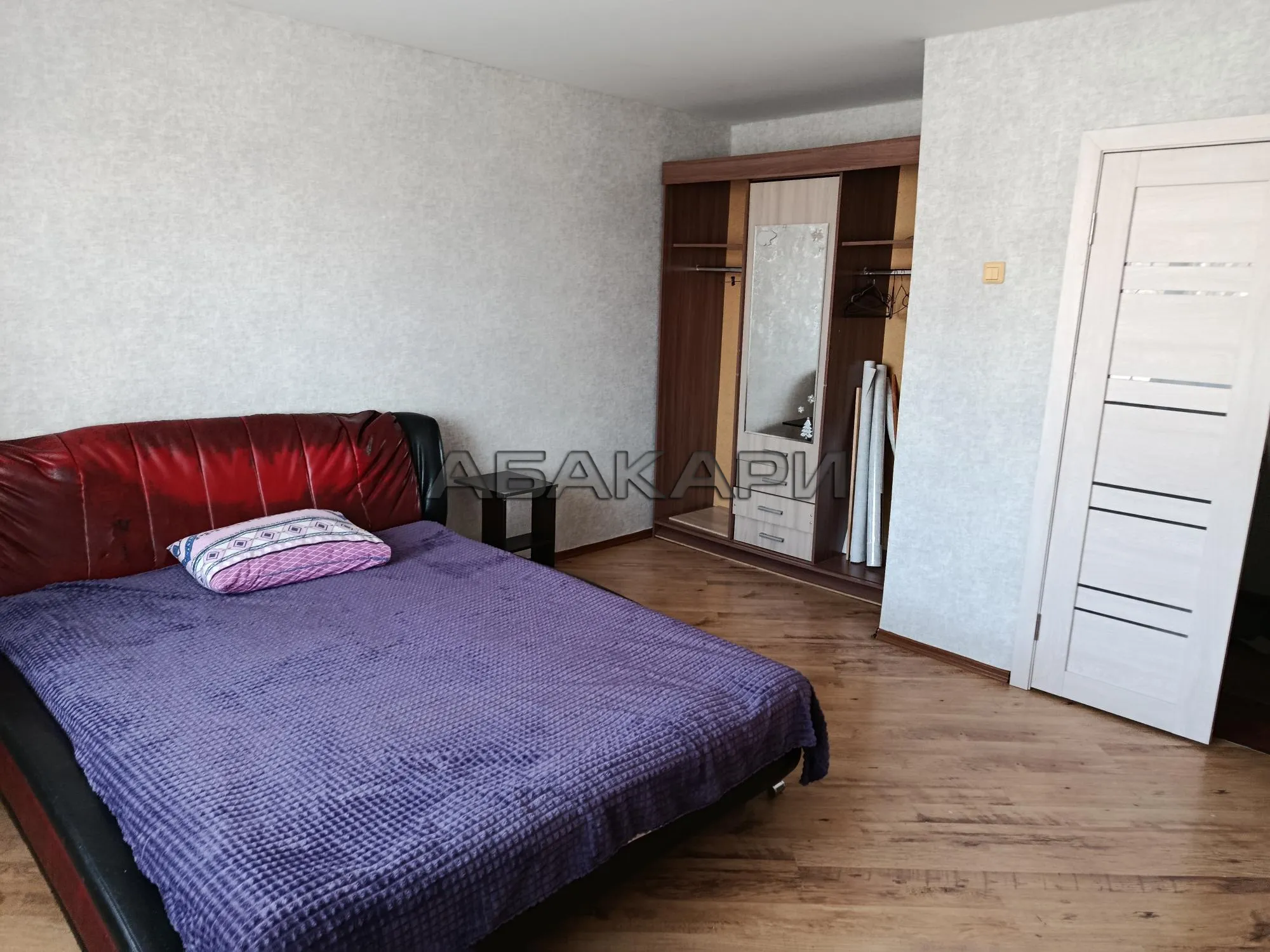 1-комнатная улица Урванцева, 6 за 28000 руб/мес фото 2 1-комнатная улица Урванцева, 6 за 28000 руб/мес фото 2