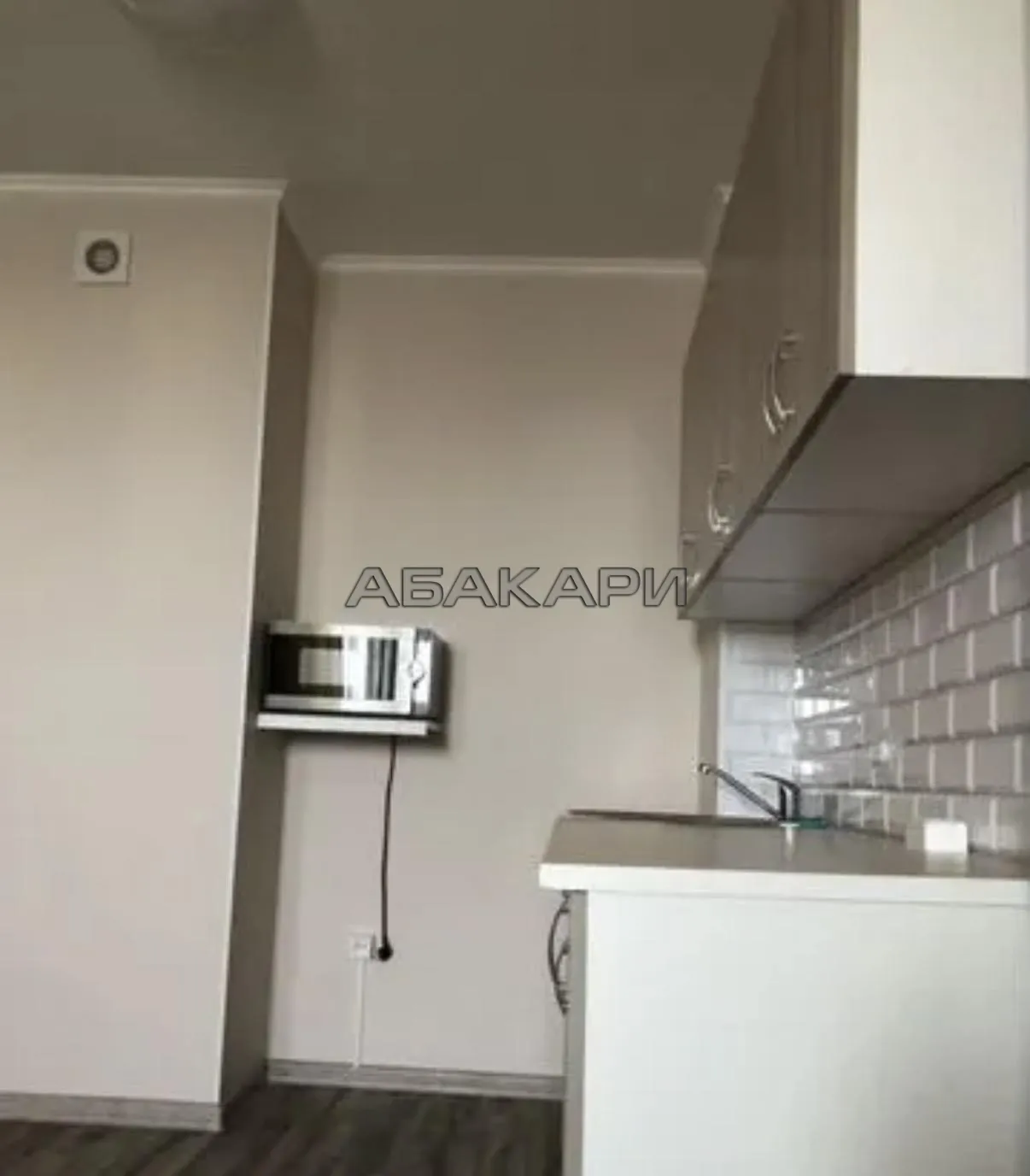 студия улица Березина, 82 за 32000 руб/мес фото 3 студия улица Березина, 82 за 32000 руб/мес фото 3