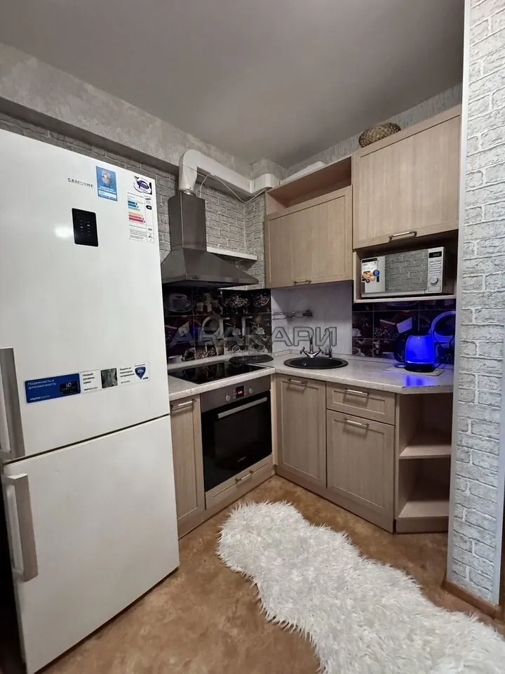 студия улица Карамзина, 6  за 34000 руб/мес фото 3