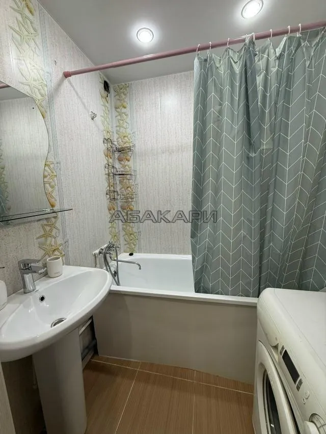2-комнатная улица Молокова, 64  за 38000 руб/мес фото 5