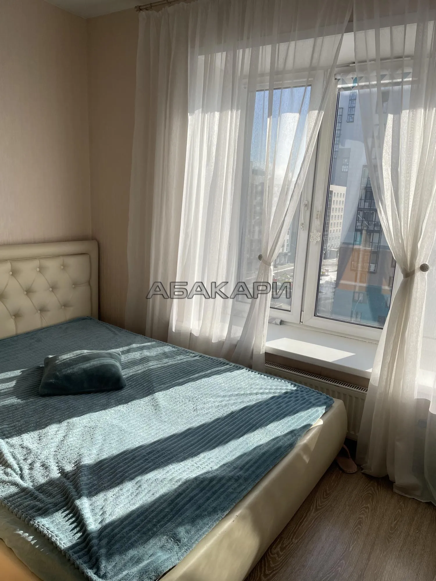 1-комнатная улица Петра Ломако, 2  за 43000 руб/мес фото 2