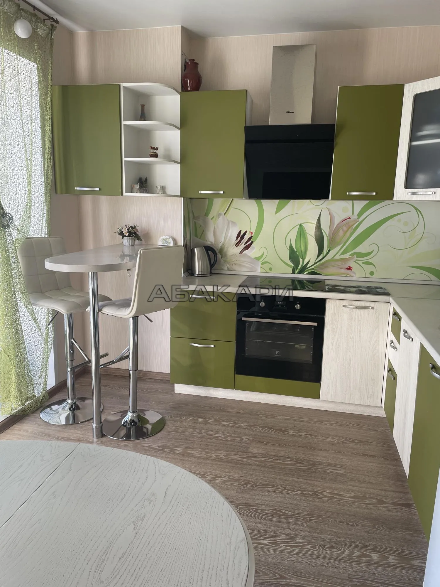 1-комнатная улица Петра Ломако, 2  за 43000 руб/мес фото 4