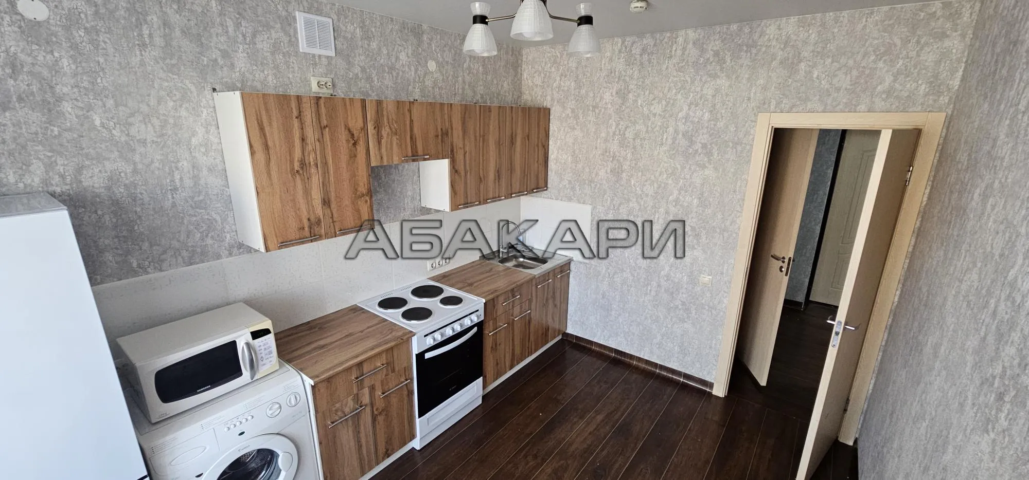 1-комнатная Апрельская улица, 1  за 28000 руб/мес фото 2