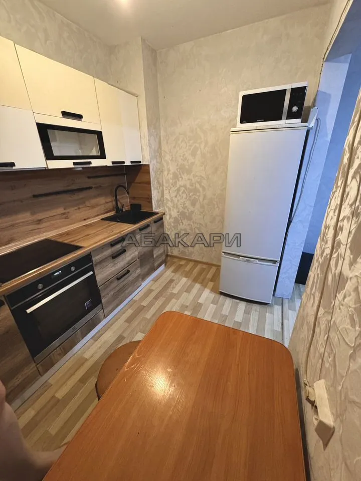 1-комнатная Апрельская улица, 5А за 32000 руб/мес фото 4 1-комнатная Апрельская улица, 5А за 32000 руб/мес фото 4