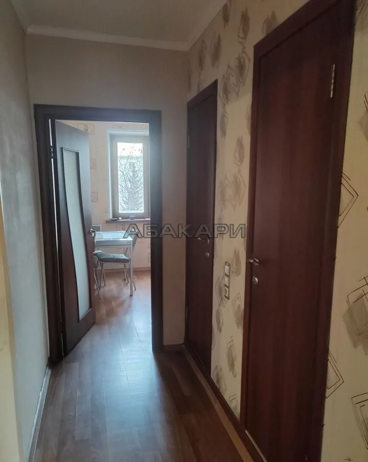 4-комнатная Свободный проспект, 75Б за 45000 руб/мес фото 1 4-комнатная Свободный проспект, 75Б за 45000 руб/мес фото 1