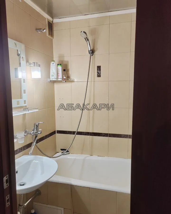 4-комнатная Свободный проспект, 75Б за 45000 руб/мес фото 7 4-комнатная Свободный проспект, 75Б за 45000 руб/мес фото 7