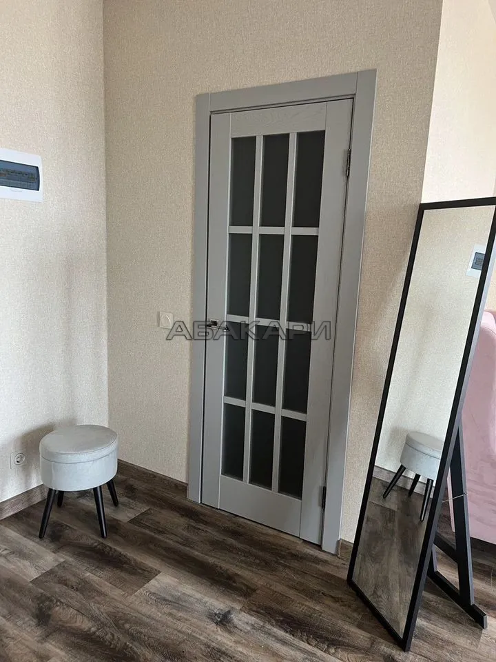 студия улица Авиаторов, 4Д  за 45000 руб/мес фото 1