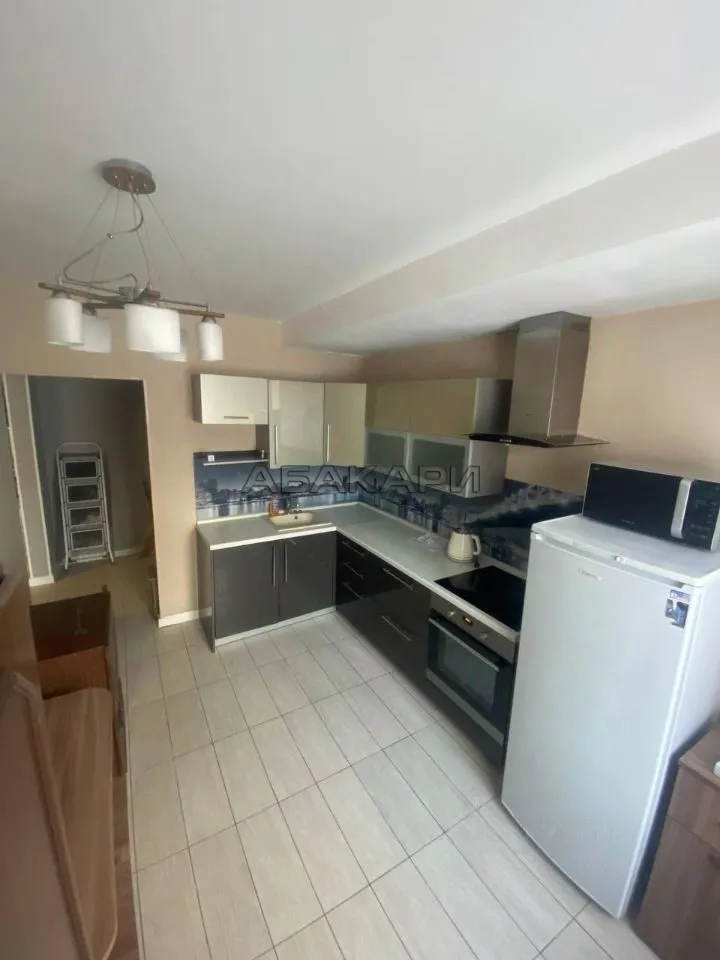 2-комнатная улица Молокова, 31В за 40000 руб/мес фото 1 2-комнатная улица Молокова, 31В за 40000 руб/мес фото 1