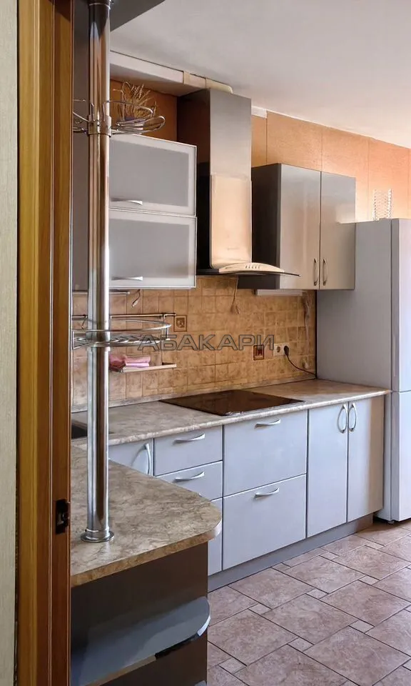 1-комнатная проспект 60 лет Образования СССР, 43к3  за 27000 руб/мес фото 5