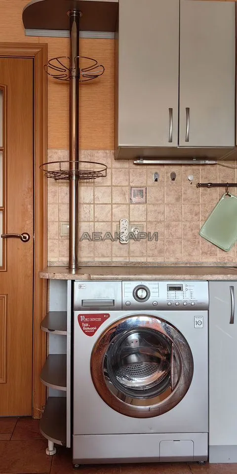 1-комнатная проспект 60 лет Образования СССР, 43к3  за 27000 руб/мес фото 6