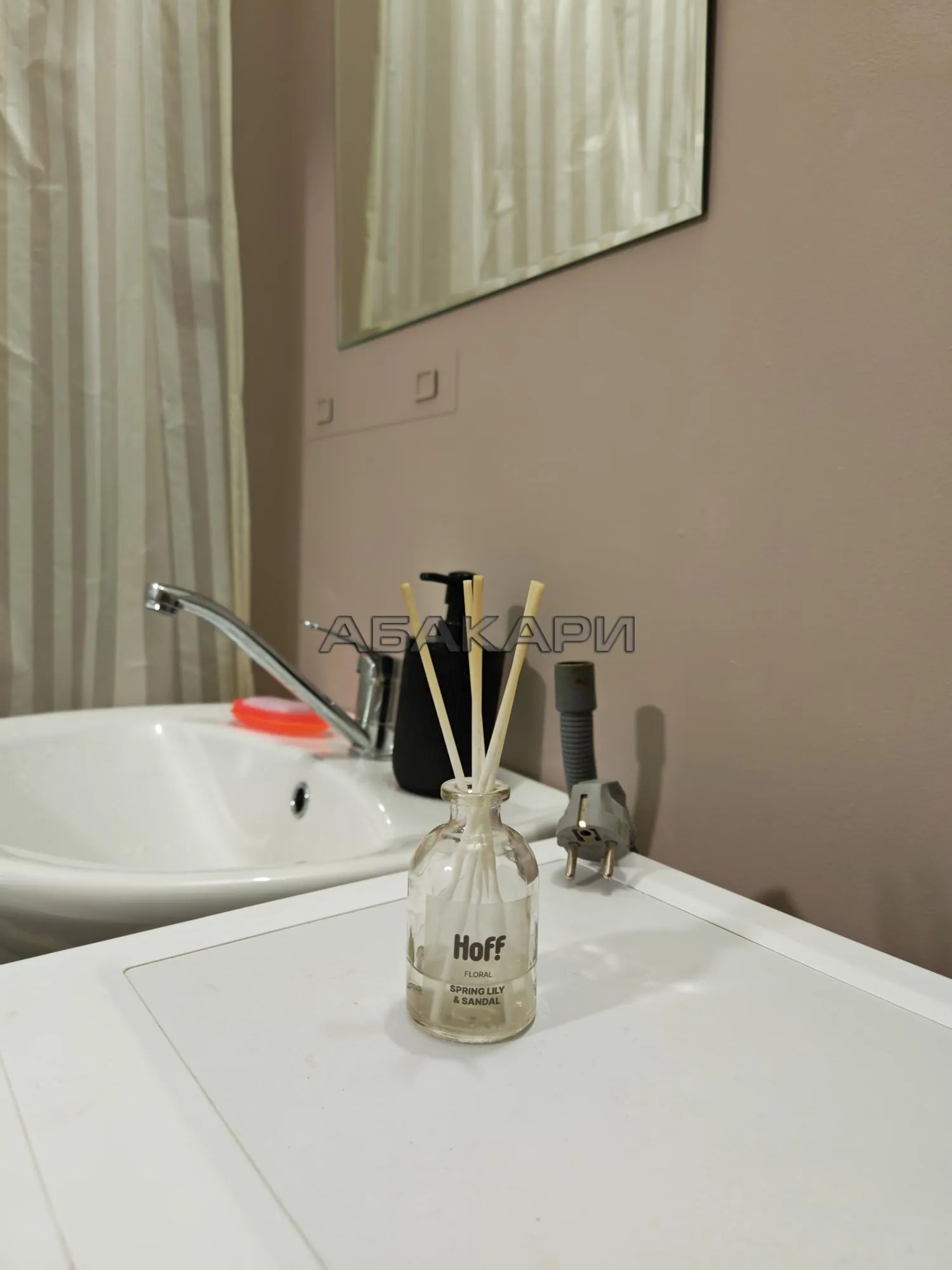 1-комнатная Судостроительная улица, 27Д  за 35000 руб/мес фото 17