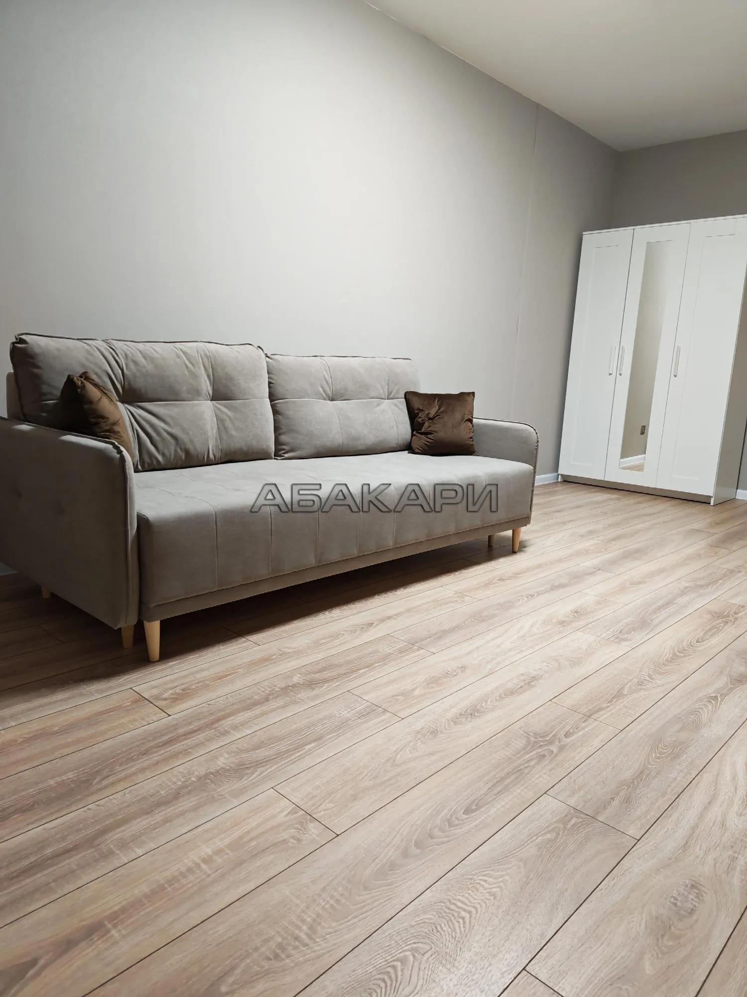 1-комнатная Судостроительная улица, 27Д  за 35000 руб/мес фото 3