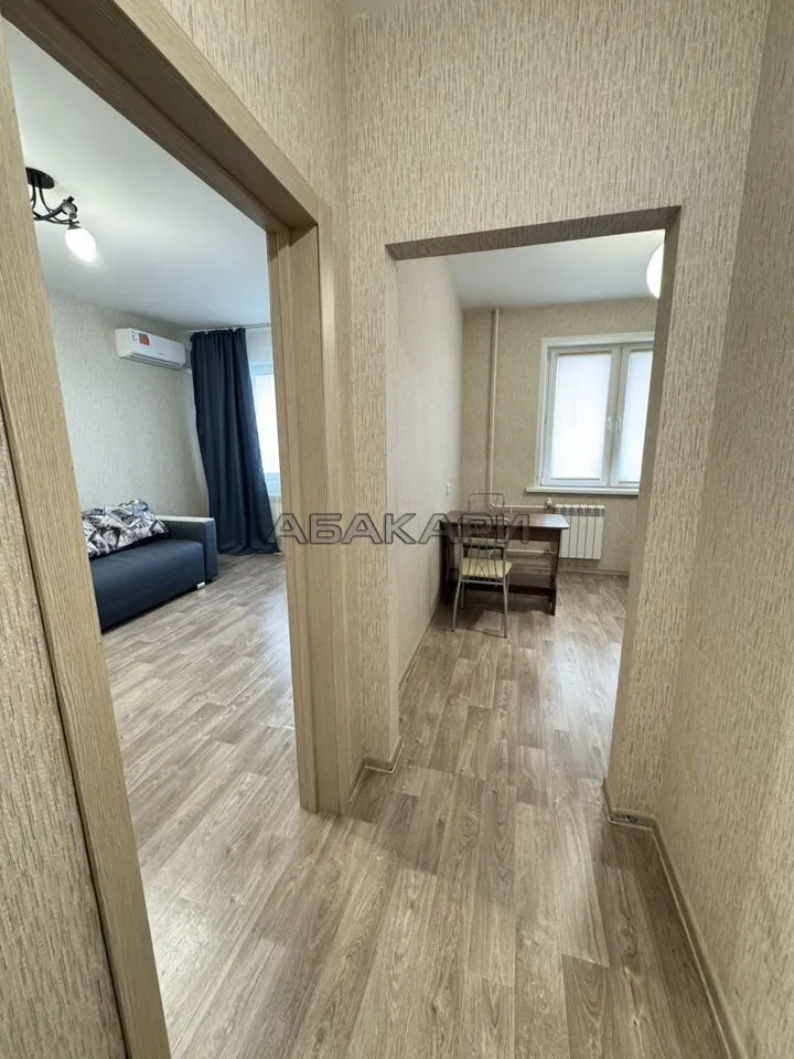 1-комнатная улица Александра Матросова, 40  за 30000 руб/мес фото 3