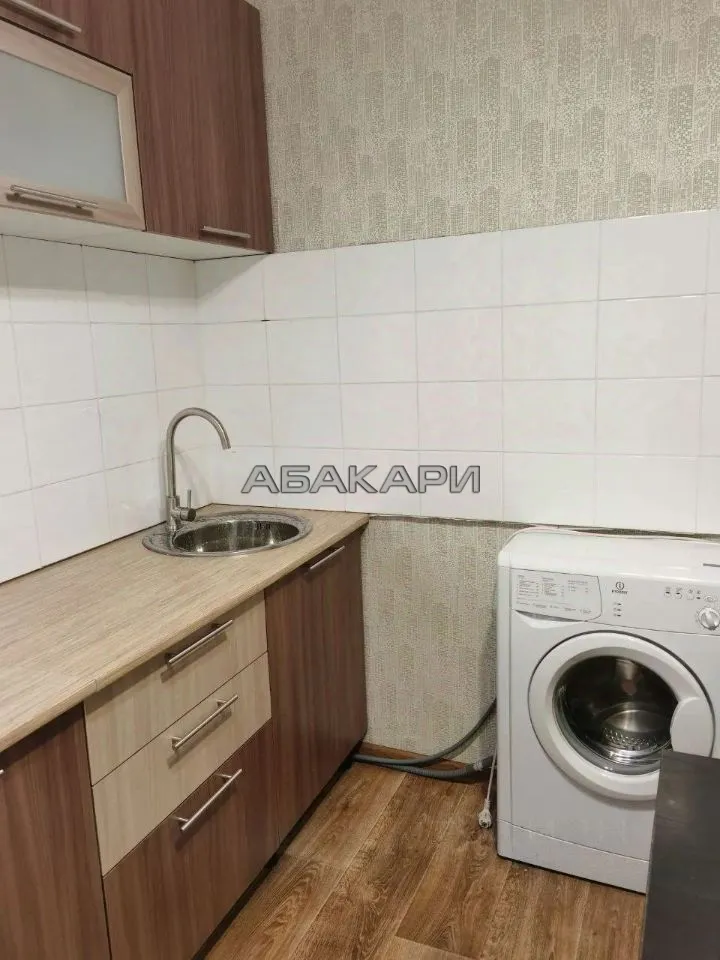 1-комнатная улица Декабристов, 38 за 29000 руб/мес фото 3 1-комнатная улица Декабристов, 38 за 29000 руб/мес фото 3