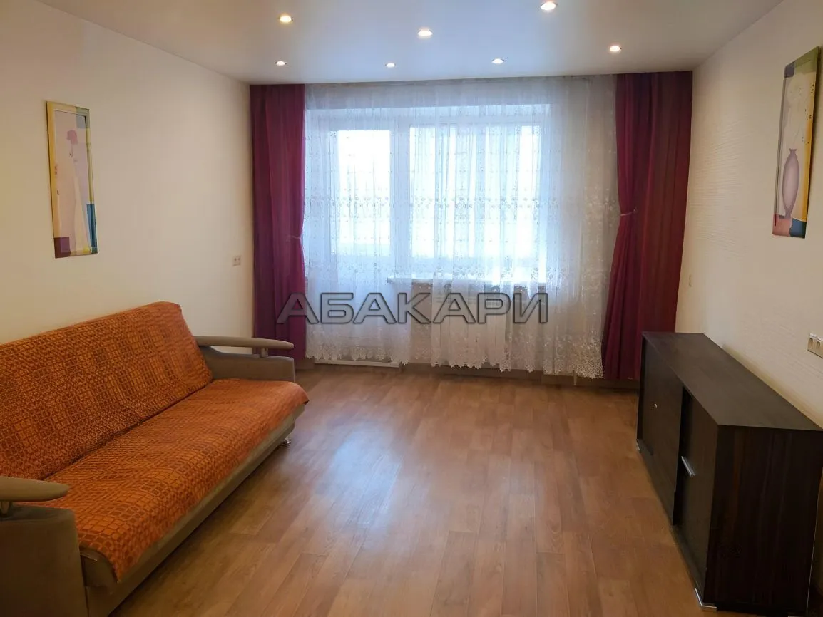 3-комнатная улица Кутузова, 91А  за 40000 руб/мес фото 6