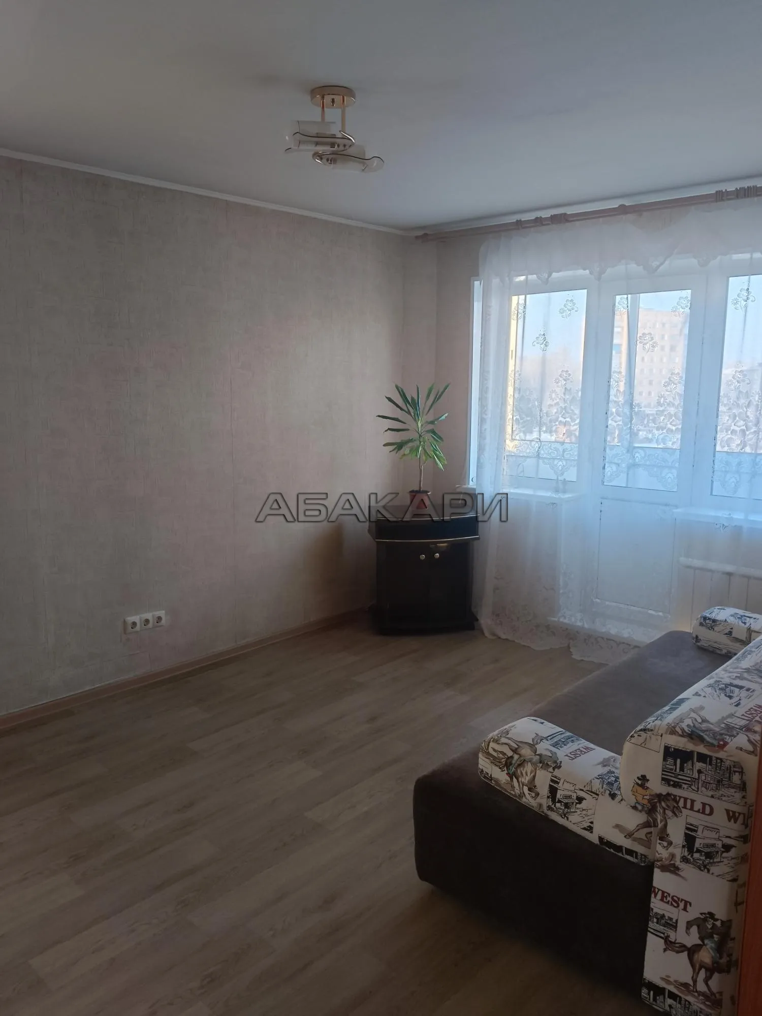 1-комнатная улица Терешковой, 6  за 28000 руб/мес фото 3