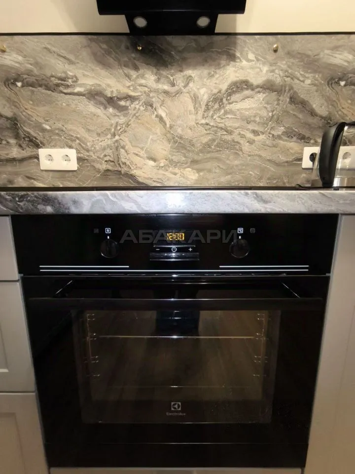 3-комнатная улица 78-й Добровольческой Бригады, 23 за 50000 руб/мес фото 5 3-комнатная улица 78-й Добровольческой Бригады, 23 за 50000 руб/мес фото 5