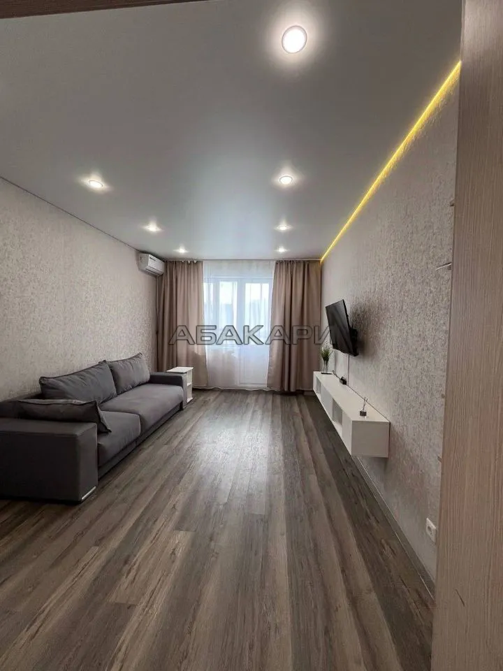 1-комнатная улица Александра Матросова, 34  за 35000 руб/мес фото 4