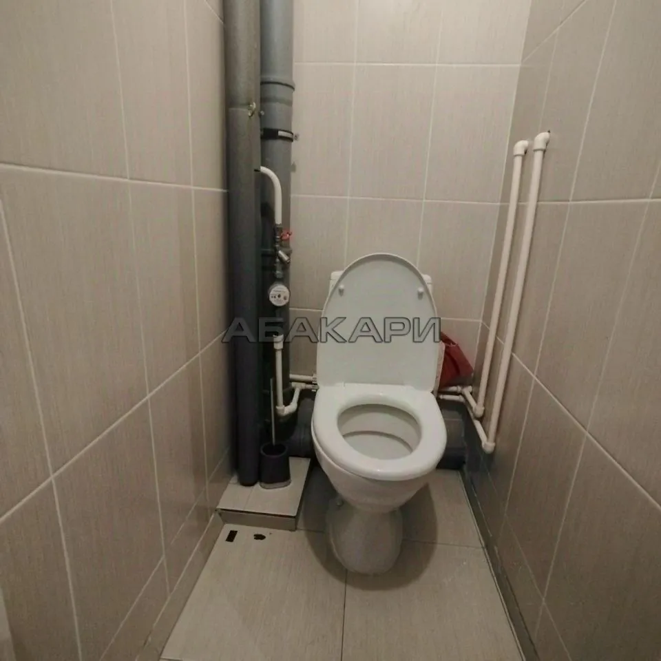 1-комнатная улица Любы Шевцовой, 78  за 28000 руб/мес фото 7