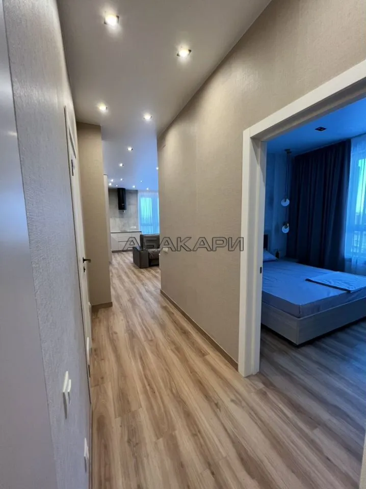 2-комнатная Октябрьская улица, 16  за 70000 руб/мес фото 7