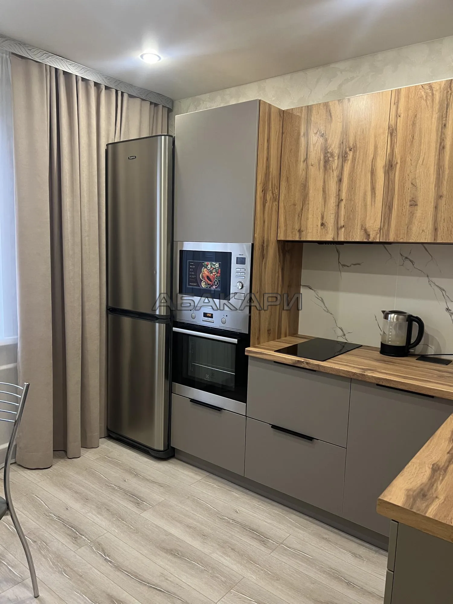 2-комнатная Караульная улица, 82  за 46000 руб/мес фото 1