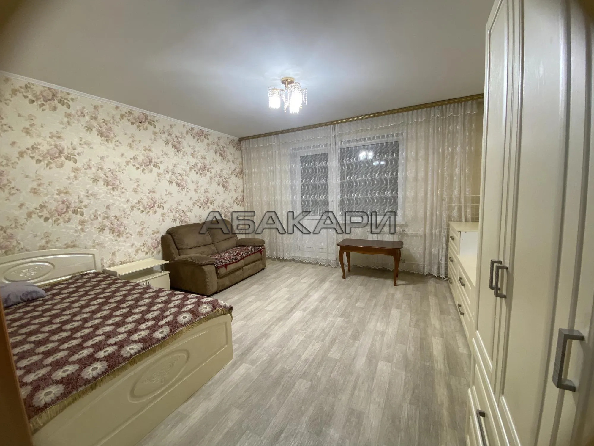 1-комнатная Свердловская улица, 115  за 24000 руб/мес фото 2