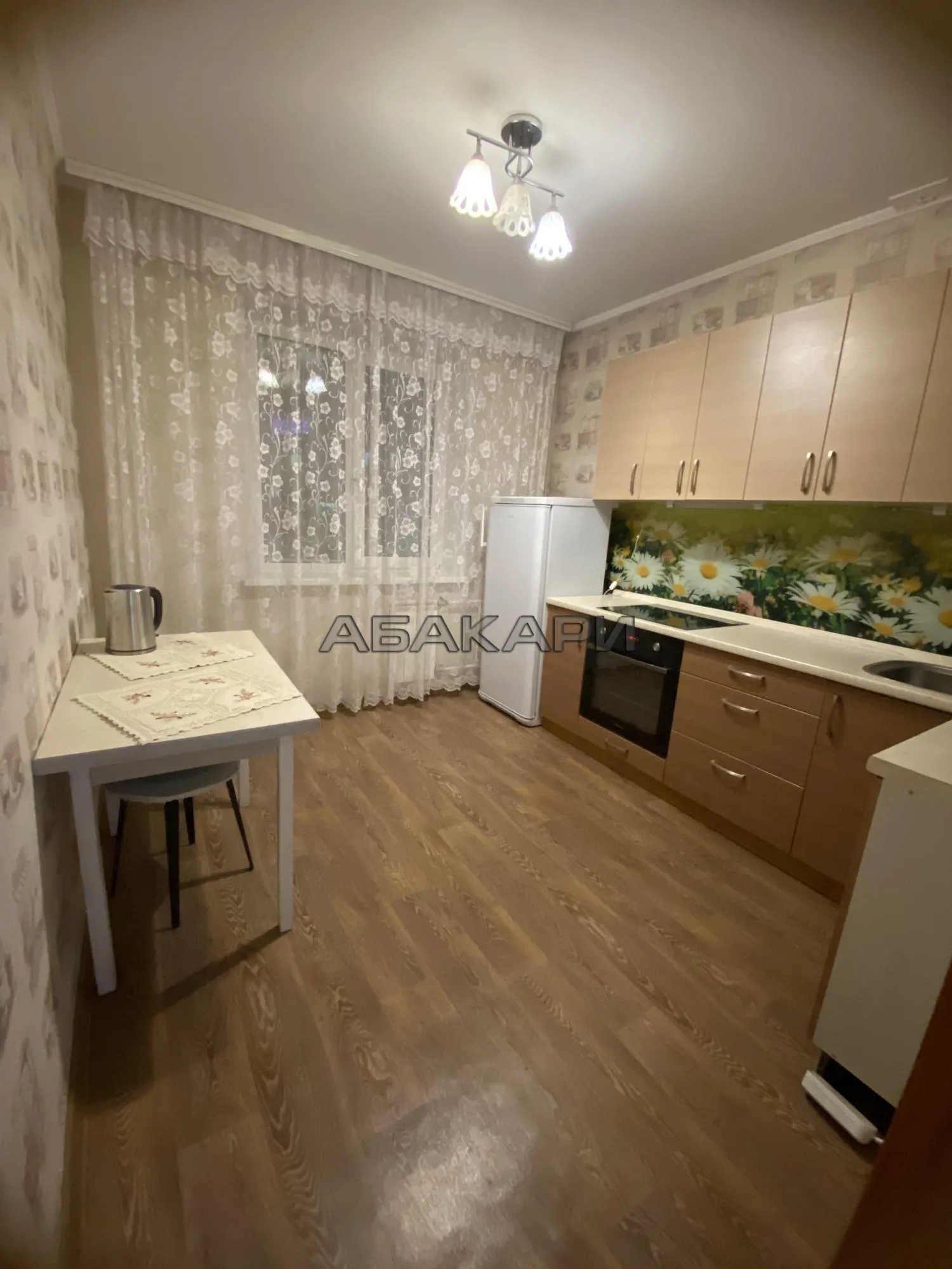 1-комнатная Свердловская улица, 115  за 24000 руб/мес фото 1