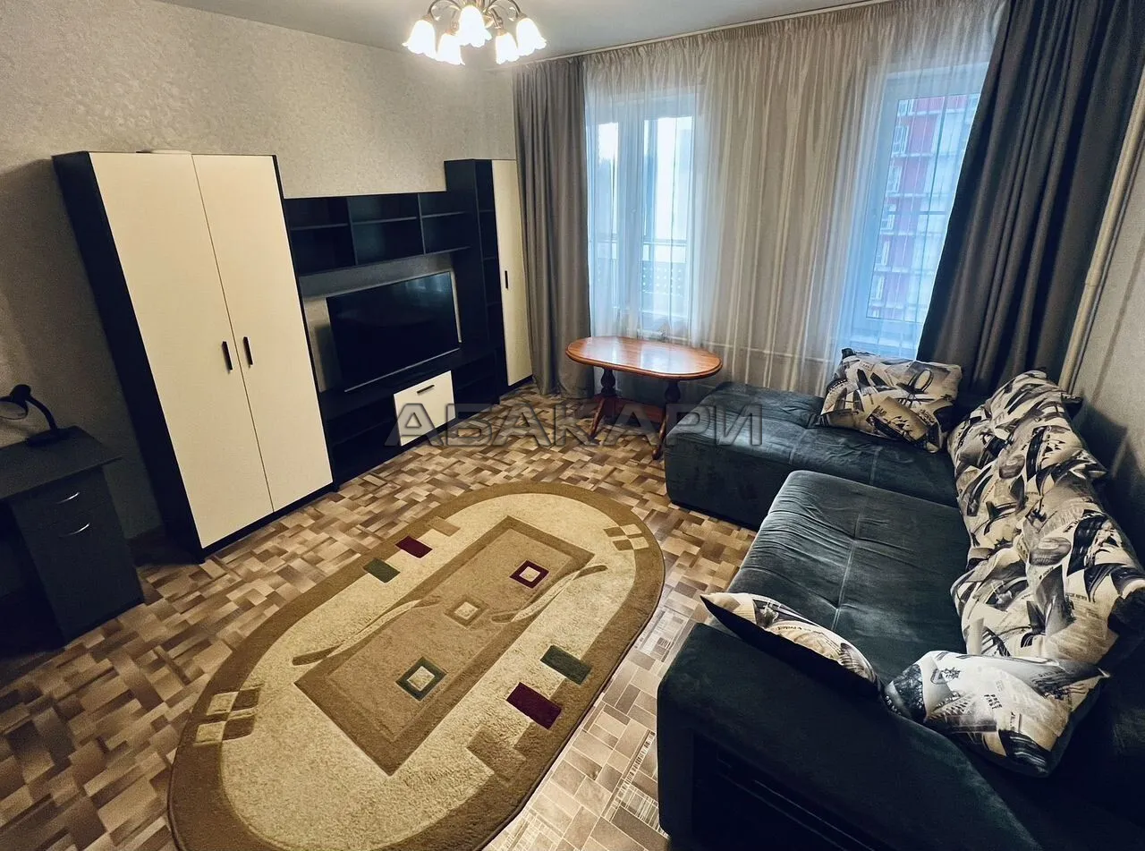 1-комнатная улица Республики, 33А  за 35000 руб/мес фото 1